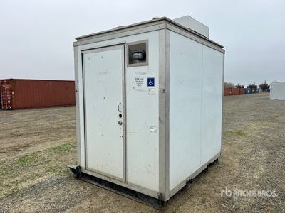 x Skid-Mounted Draagbaar toilet