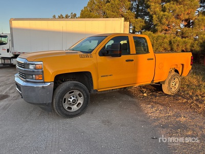 2016 Chevrolet Silverado 2500HD 4x2 Crew Cab Pickup