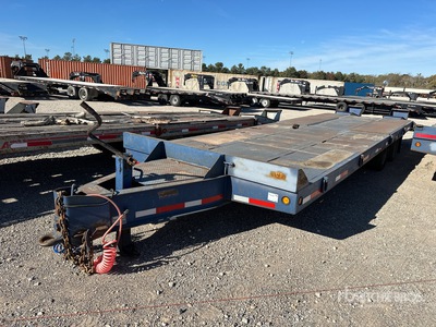 2000 Interstate 20DTA 30 ft T/A Equipment Trailer