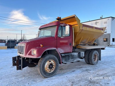 1994 Freightliner FL80 4x2 شاحنة توزيع