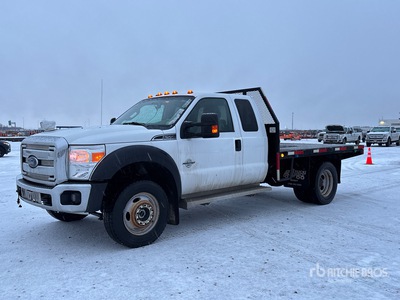 2015 Ford F-550 XL 4x4 Extended Cab Flatbed Truck