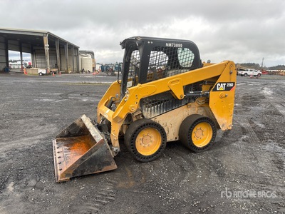 2017 Cat 226D شاحنة جرافة