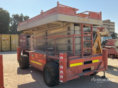 2014 Holland Lift Combistar B-195DL25 4x4 Plateforme élévatrice à ciseaux (Inoperable)