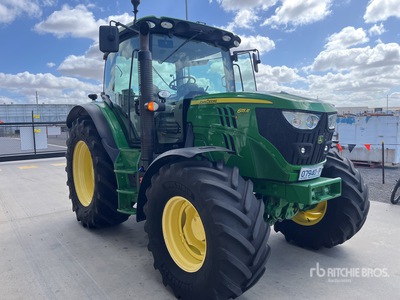2013 John Deere 6115R Allradtraktor
