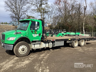 2018 Freightliner Business Class M2 6x4 Flatbed Truck
