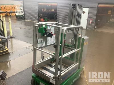 2017 Genie GR20 Elevador vertical