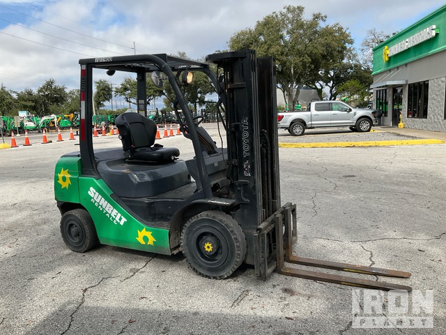 MONTACARGAS 2015 TOYOTA 8FGU25