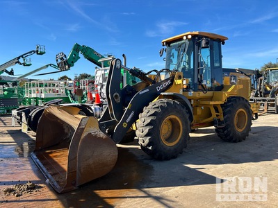 2019 John Deere 524L ホイールローダー