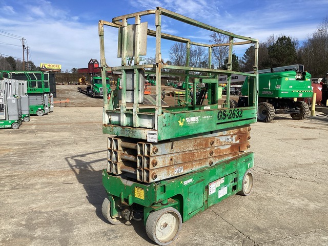 2016 Genie GS-2632 Electric Scissor Lift 2016 Genie GS-2632 Electric Scissor Lift