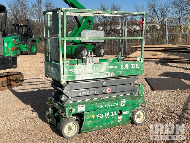 ELEVADOR TIJERA 2017 SKYJACK SJIII3219