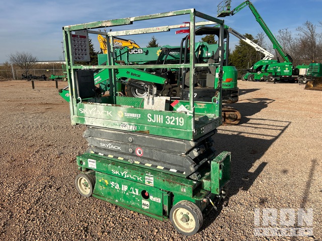 ELEVADOR TIJERA 2017 SKYJACK SJIII3219