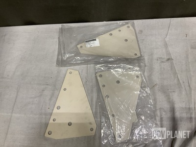 (687) Aero Component 10883113 Vehicle Bumper Plates