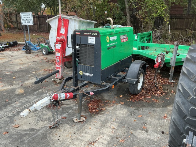 2018 Lincoln Vantage 300 A Mobile Multi-Process Engine Driven Welder