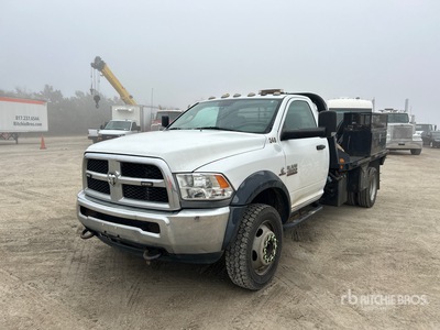 2017 Ram 4500 4x2 Flatbed Truck