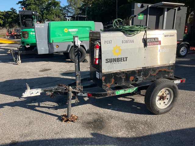 2016 Lincoln Vantage 400 Mobile Multi-Process Engine Driven Welder