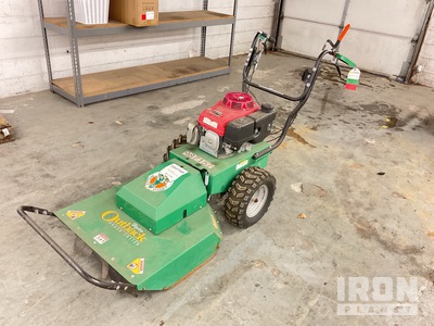 2017 Billy Goat BC2600HH Gasoline قاطع الأشجار