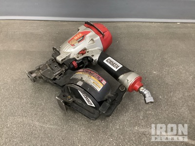 2017 Max CN445R3 Pneumatic Roofing Coil Nailer