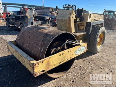 Bomag BW 172 D Walzenzug mit Glattmantelbandage