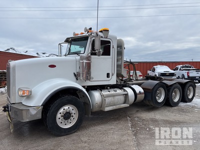 2015 Peterbilt 367 8x4 Tri/A Day Cab Truck Tractor