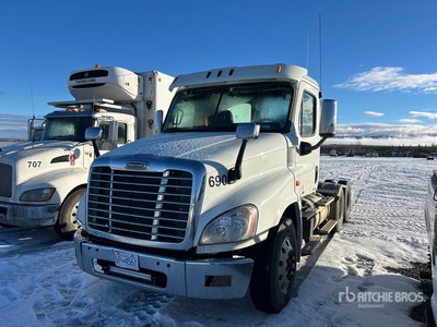 2012 Freightliner Cascadia 125 6x4 T/A Day Cab Truck Tractor (Inoperable)