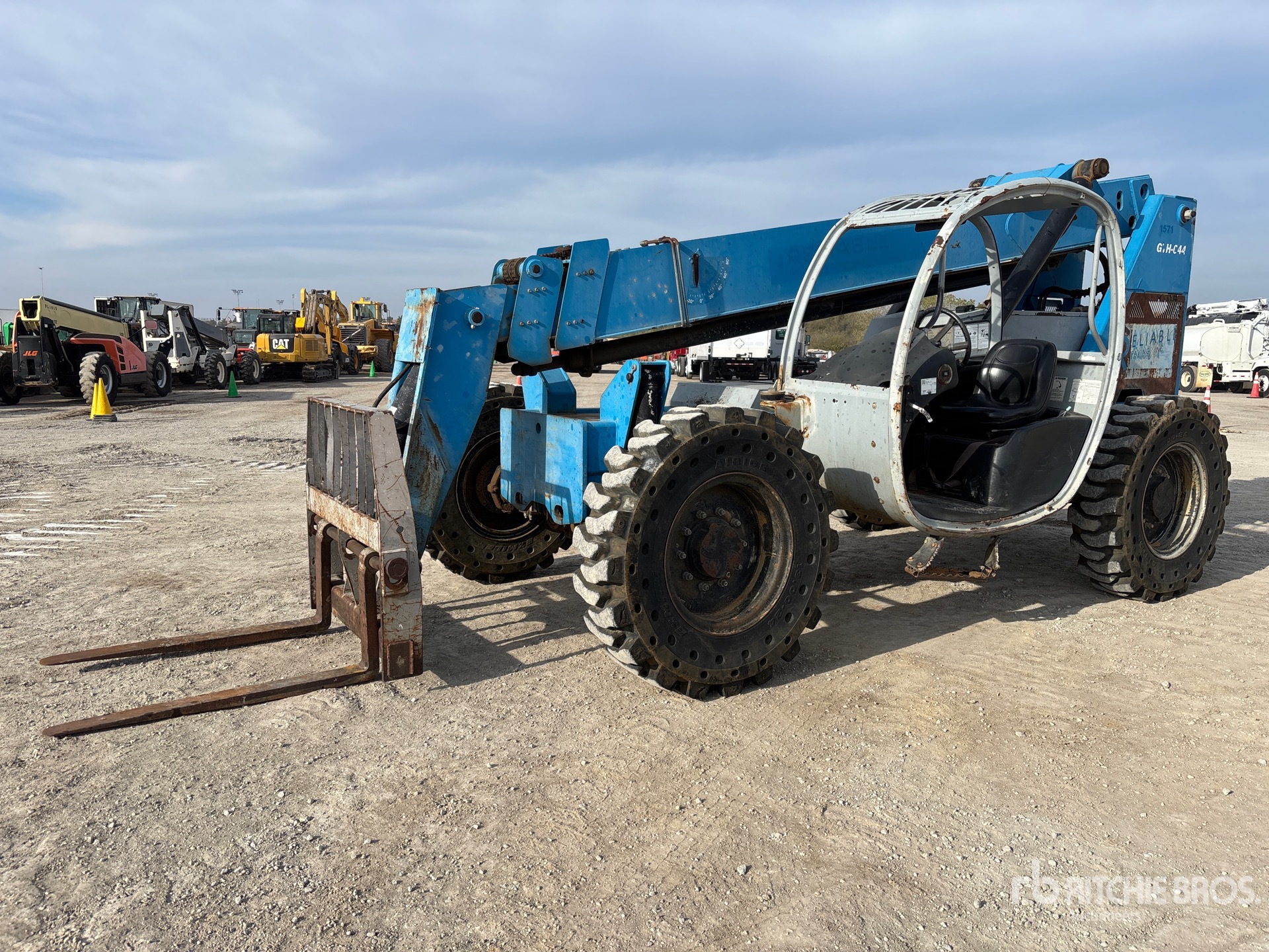 2006 Genie GTH-644 Telehandler
