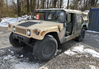 1991 AM General M1097R1 HMMWV 4 Door Soft Top w/Truck Body