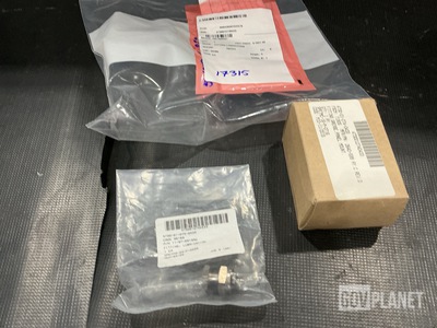 (2) Lubrication Fittings