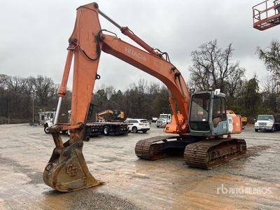 Hitachi 200 Rupsgraafmachine