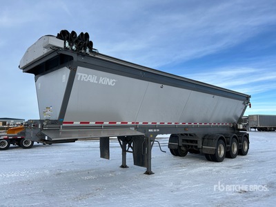 2023 Trail King TKLBH334 37 ft Tri/A Aluminum Live Bottom Trailer