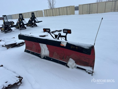 Western Ultra Finish 10 ft 2 Way Schneepflug - Fits Truck