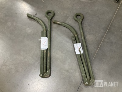 (2) Cecom 13216E7991 Towing & Lifting Yokes
