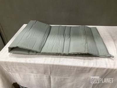 (79) Self-Inflating Sleeping Mats