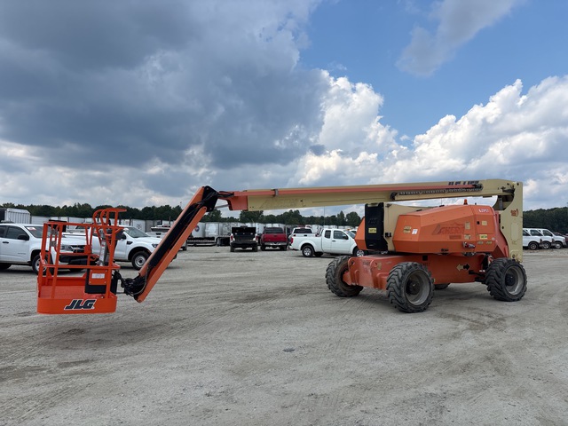 2013 JLG 800AJ 4WD Diesel Articulating Boom Lift