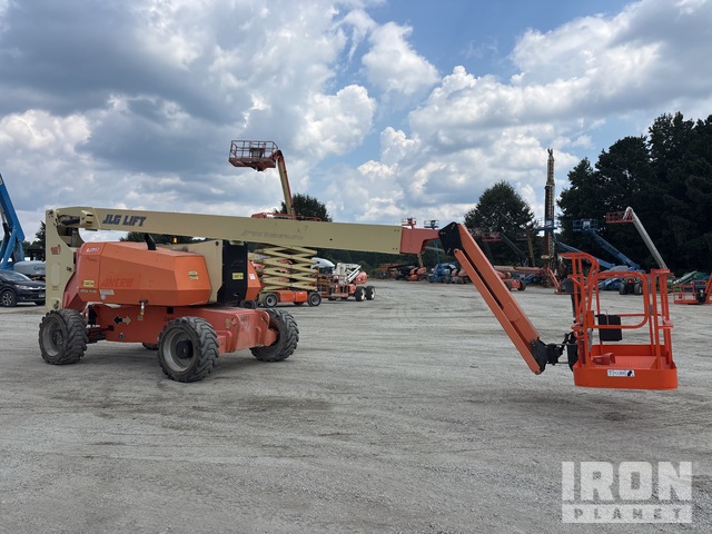 ELEVADOR ARTICULADO 2013 JLG 4WD 800AJ