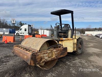 2000 Ingersoll Rand SD-70D Pro Pac Smooth Drum Compactor