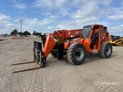 2011 SkyTrak 10054 Telehandler