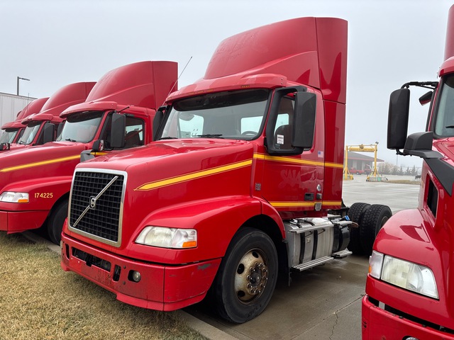 2016 Volvo VNM 4x2 S/A Day Cab Truck Tractor