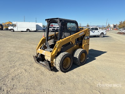 2016 Cat 226D Chargeuse à direction à glissement