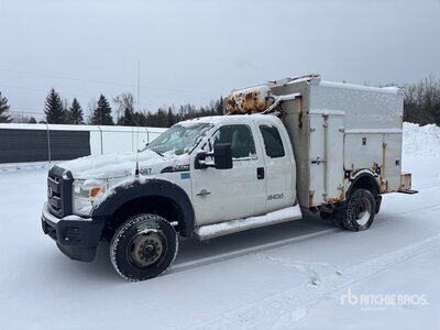 2015 Ford F-450 Super duty 4x4 Extended Cab Service Truck