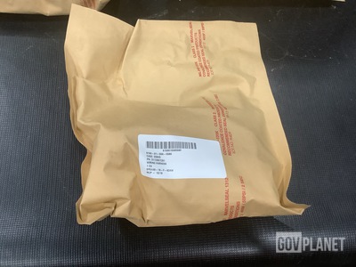 (42) Navistar Defense 3112807C91 Wiring Harnesses