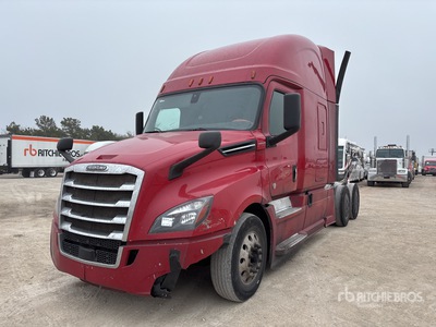 2019 Freightliner Cascadia 126 6x4 T/A Sleeper Truck Tractor