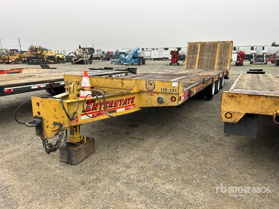 2016 Interstate 50DLA 30 ft Tri/A トレーラー