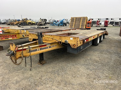 1998 Towmaster T-40 24 ft T/A Przyczepa do sprzętu