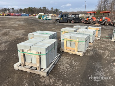 Quantity of (7) Pallets of Bluestone Landscaping Paver Stones