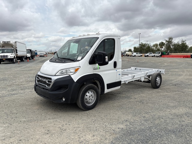 2023 Ram 3500 Promaster Cutaway Road master 4x2 Cab and Chassis (Unused)
