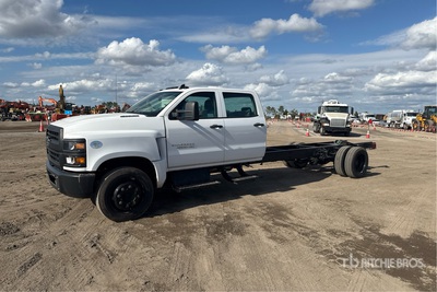 2023 Chevrolet 4500HD 4x2 Crew Cab Cab & Chassis