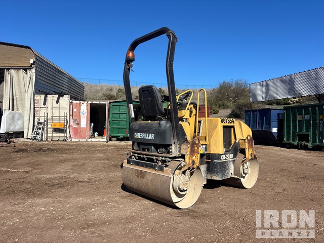 COMPACTADOR 2004 CATERPILLAR CB224D