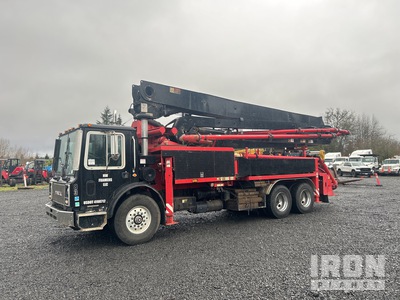1995 Putzmeister BRF36.12L on 1995 Mack MR688S 6x4 Concrete Pump Truck