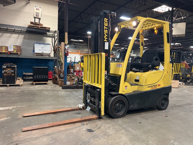 2021 (unverified) Hyster S35FT 3250 lb Cushion Tire Forklift