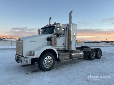 2013 Kenworth T800 Sleeper Truck Tractor